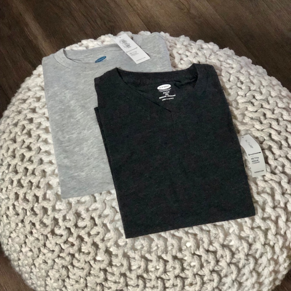 Old Navy Softest Tee for Boys LOT of 2